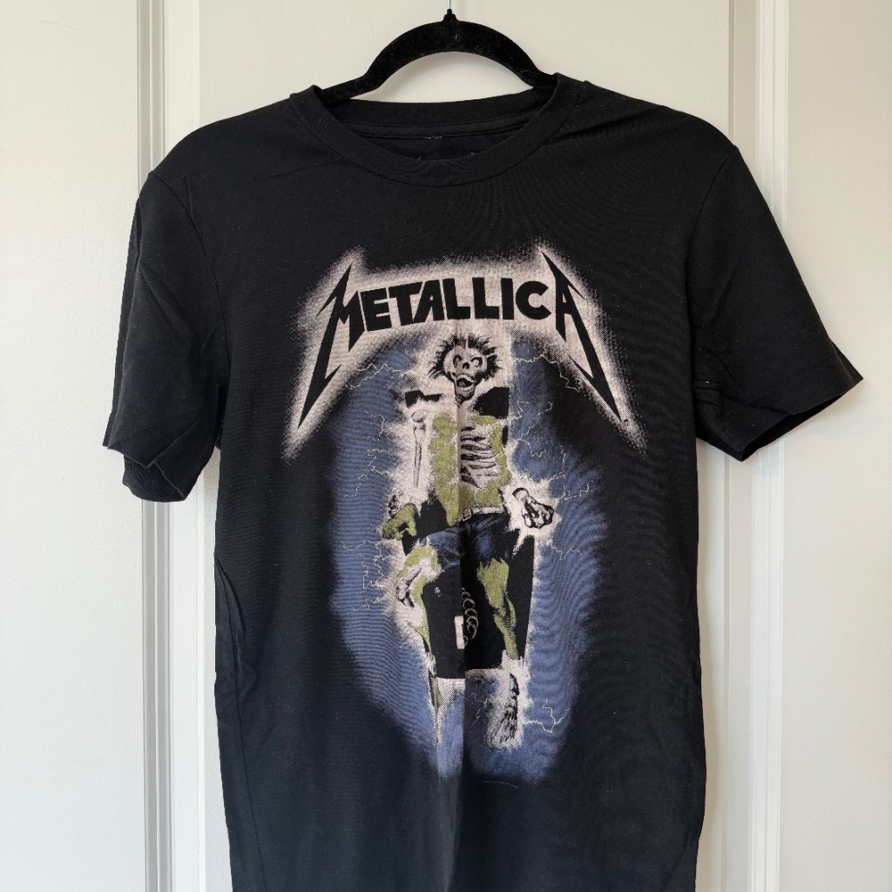 metallica tshirt